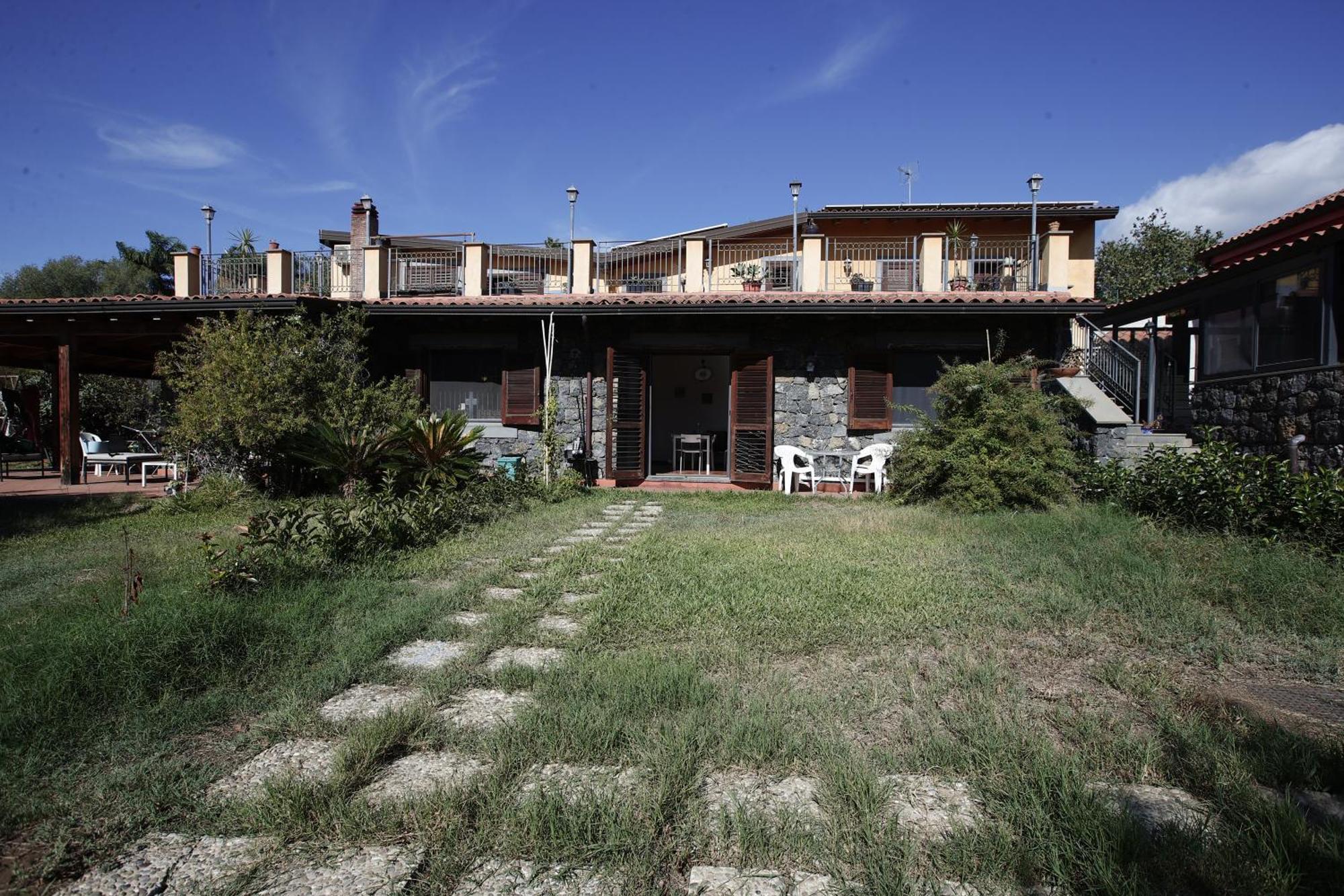 La Circumetnea Home คาตาเนีย ภายนอก รูปภาพ