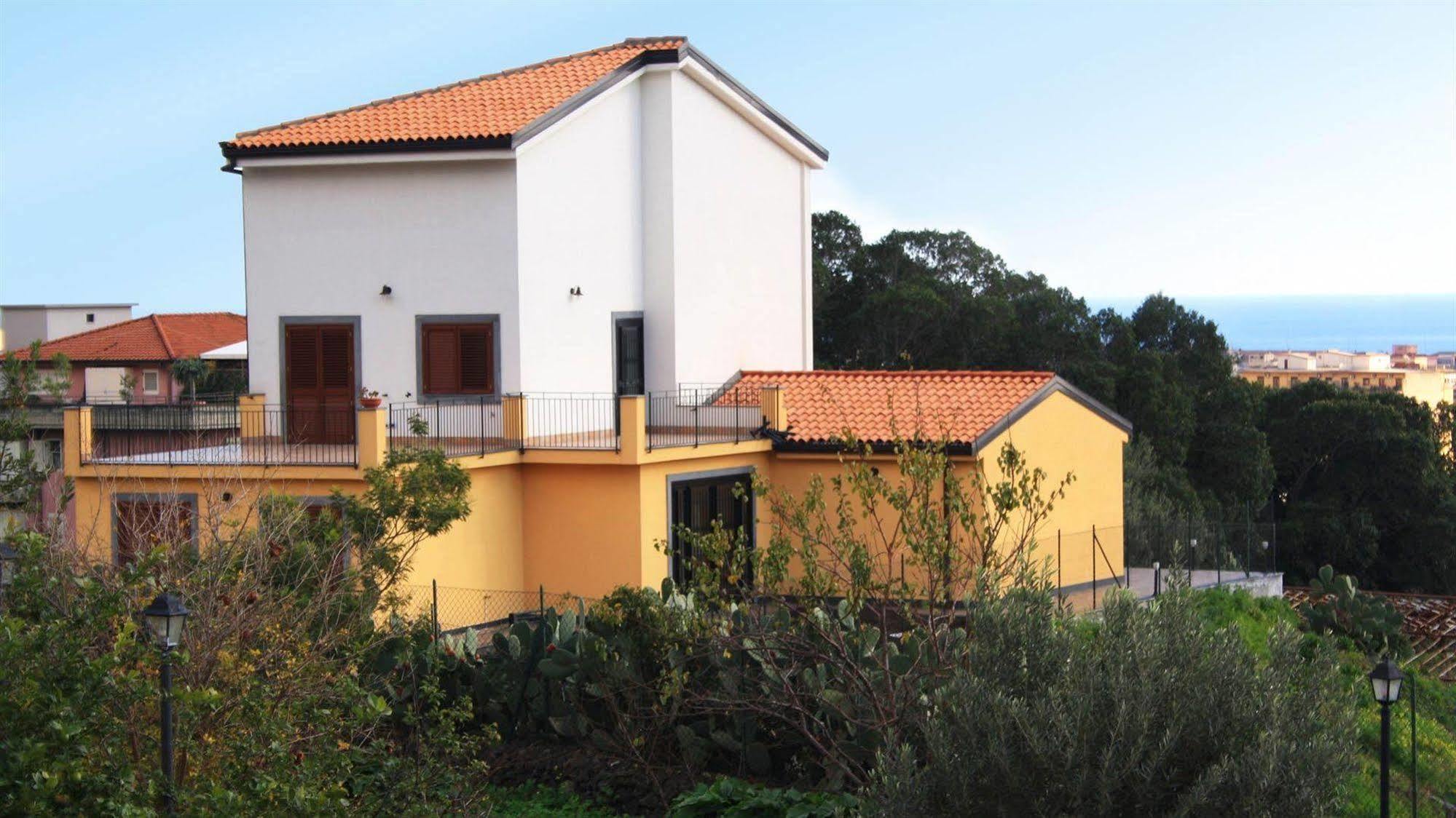 La Circumetnea Home คาตาเนีย ภายนอก รูปภาพ